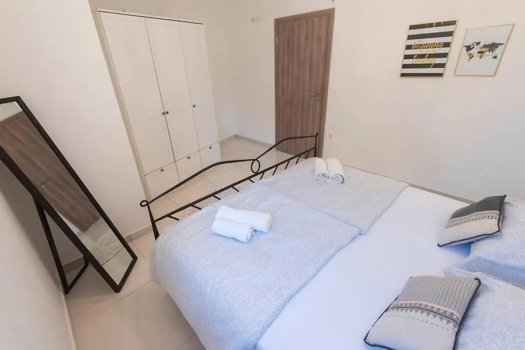 Apartman M&S 1 Kali, Otok Ugljan Apartment